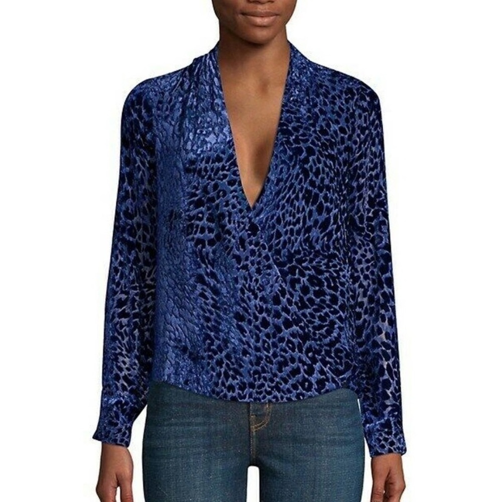 EUC L'Agence Women's Blue Lydia Leopard
Burnout Blouse Sheer Wrap Burnout Size S